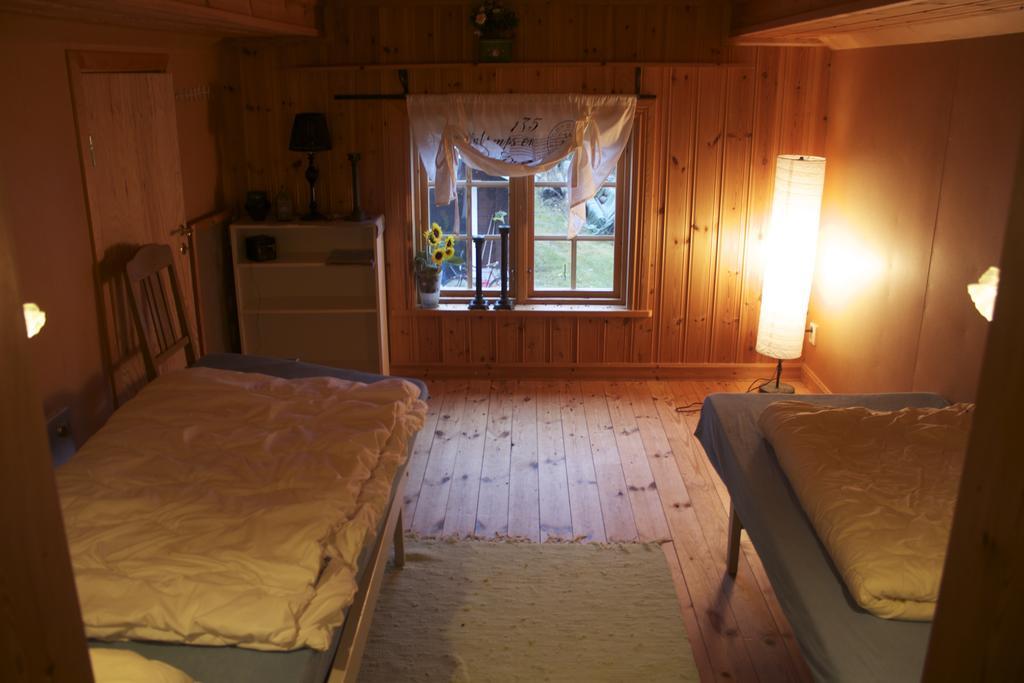 Rustika Strandstugor Utanfoer Raettvik エクステリア 写真